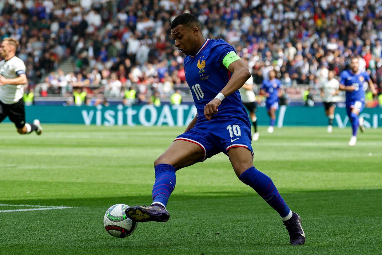 瑞士血洗德国，姆巴佩制霸全场的简单介绍