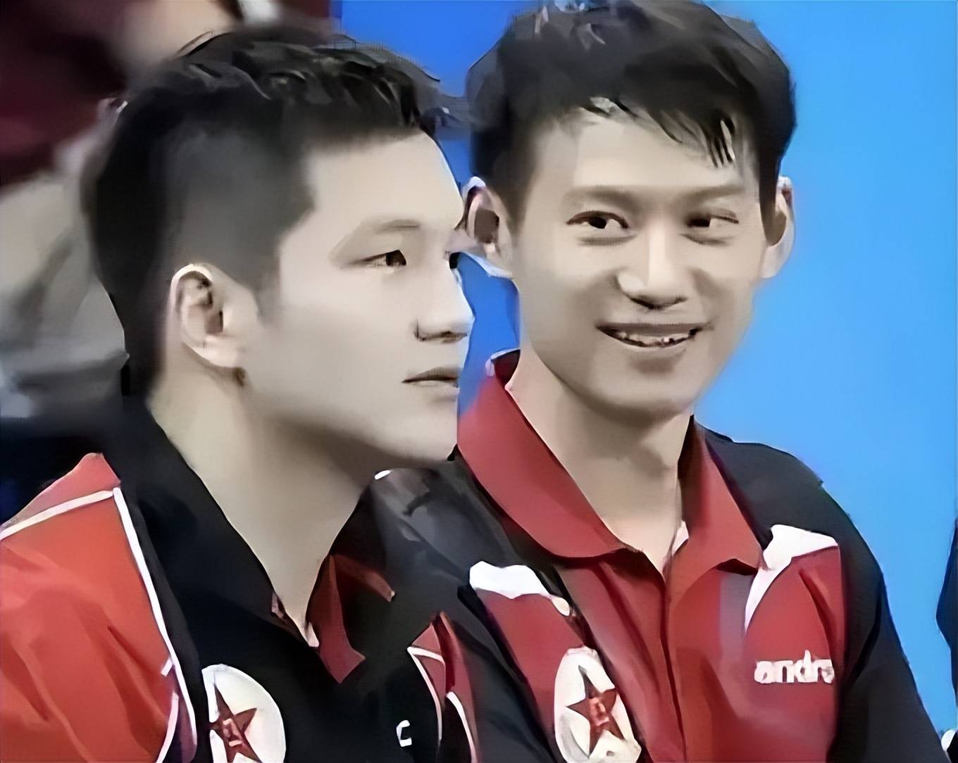 日本乒乓球队绝杀德国乒乓球队，樊振东三分雨点燃全场