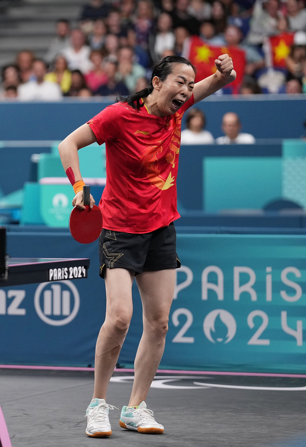 关于国内球员在国际赛场斩获桂冠的信息