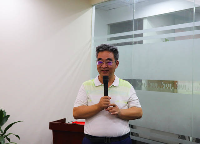 柏太阳神士气高昂,连续取胜晋级前景看涨 柏太阳神士气高昂,连续取胜晋级前景看涨