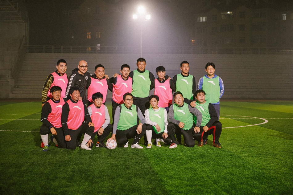 关于法国乒乓球队轻取波兰乒乓球队，张继科制霸全场的信息